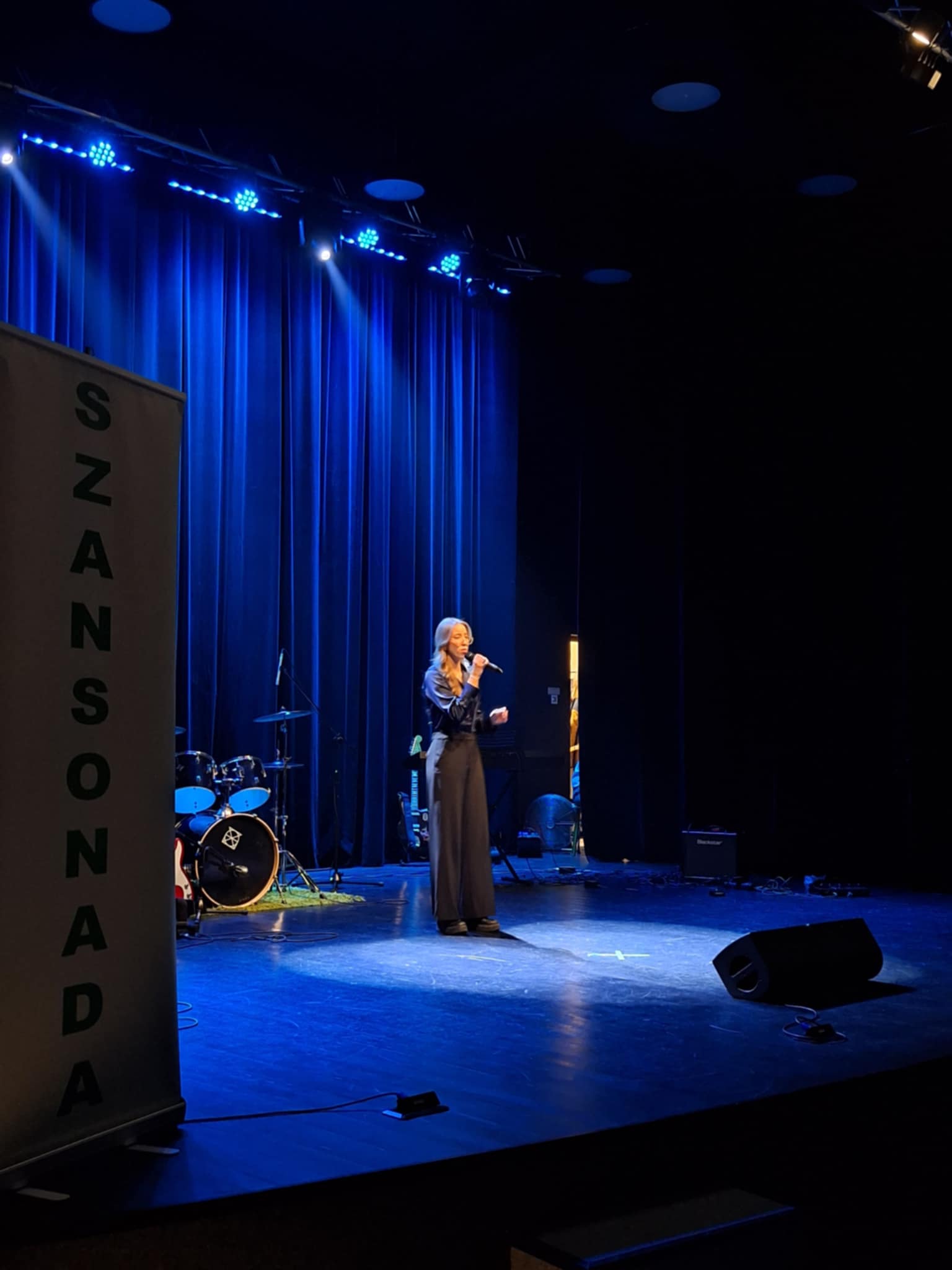Zdjęcie Szansonada 2025 (8)8054666b-4afd-42ea-b398-89bf0f9686a8.jpeg w galerii XXII edycja Konkurs Piosenki Obcojęzycznej - Szansonada